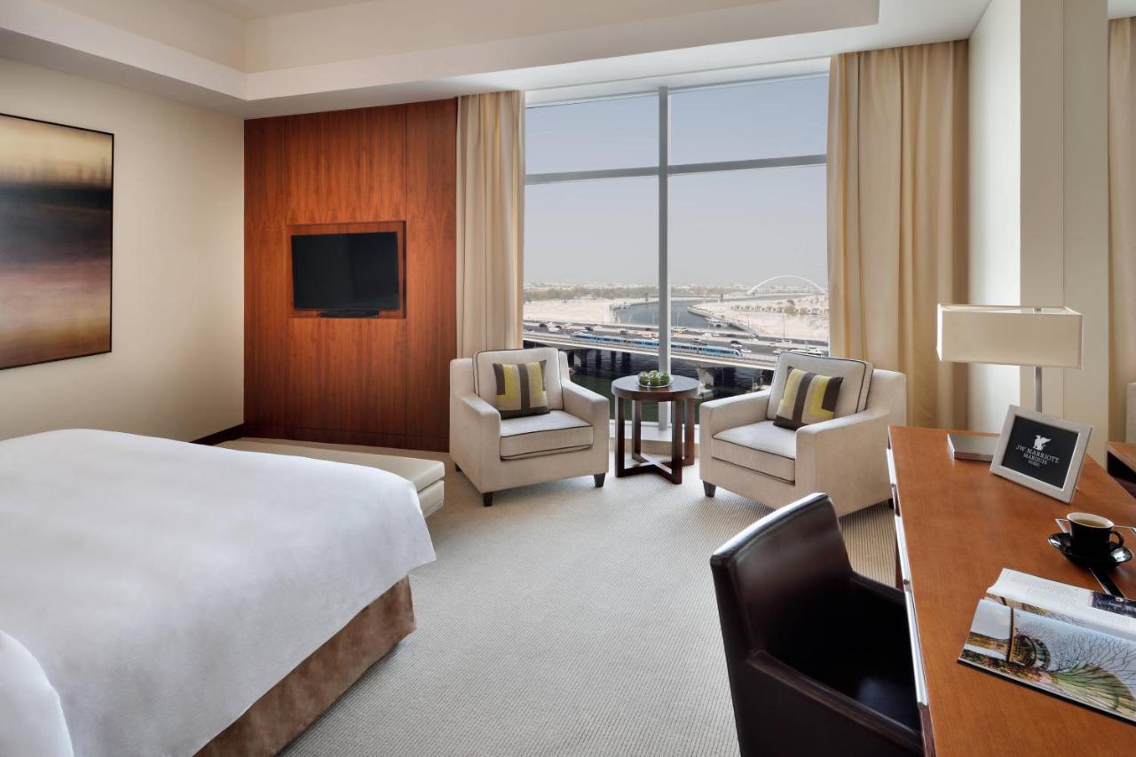 Deluxe King Room with Sea View